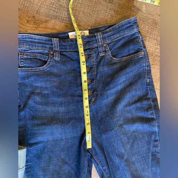 Free People Bell Bottom Jeans - Picture 4 of 6